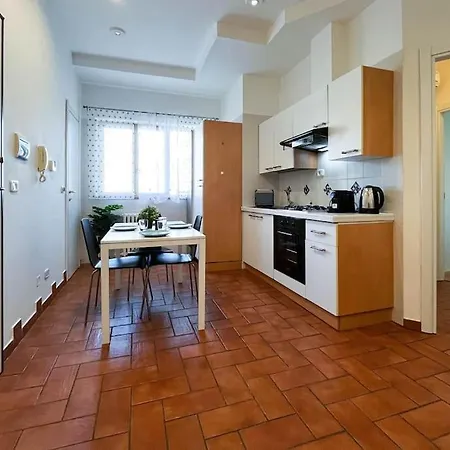 Apartamento Vicino Al Mare Parcheggio, Wifi By We Host You *