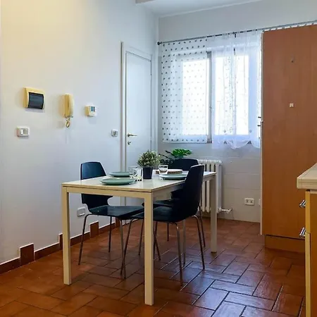 Vicino Al Mare Parcheggio, Wifi By We Host You Apartamento